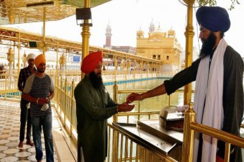 ਦਰਬਾਰ ਸਾਹਿਬ ਵਿਖੇ ਗੁਰੂ ਤੇਗ਼ ਬਹਾਦਰ ਦਾ ਪ੍ਰਕਾਸ਼ ਪੁਰਬ ਮਨਾਇਆ